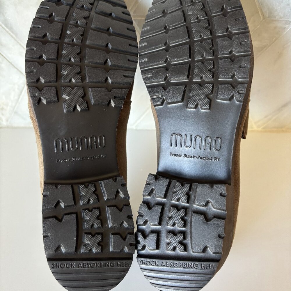 Munro American Size 7.5M Tan Brown Suede Loafer Monk Strap Buckle Winslow Loafer - Picture 7 of 9